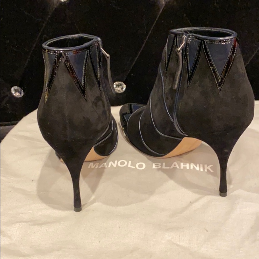Manolo Blahnik Booties!!! - Picture 3 of 6